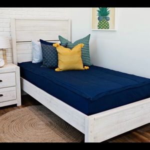 Beddy’s full comforter